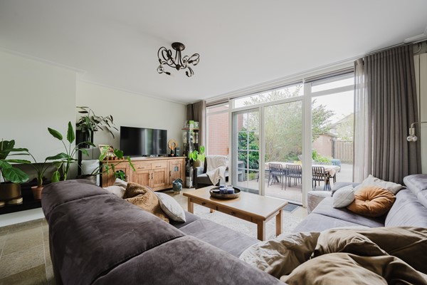 Medium property photo - Dallelaan 2, 3208 CG Spijkenisse